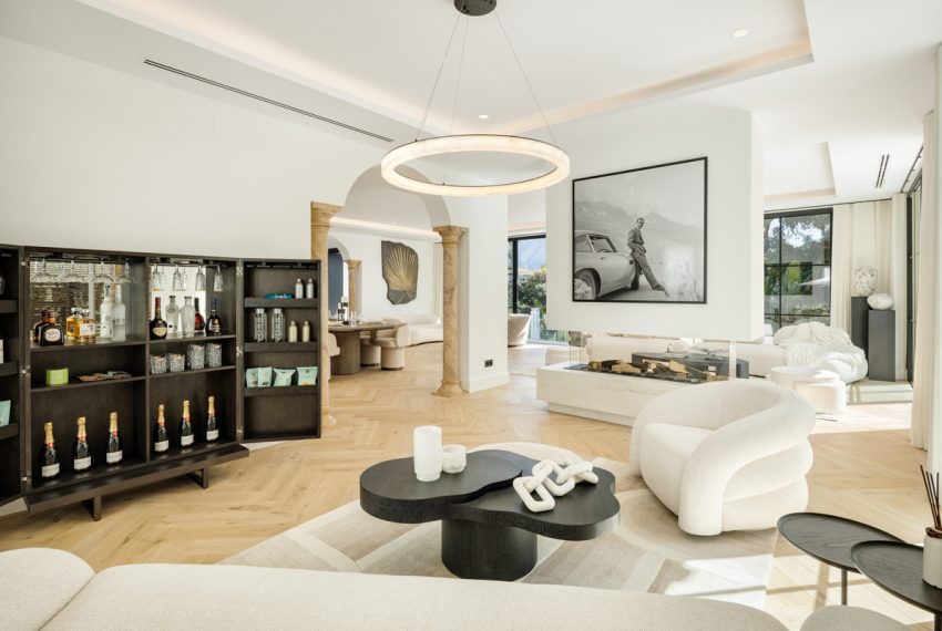 R5005795-Villa-For-Sale-Benahavis-Detached-5-Beds-492-Built-2