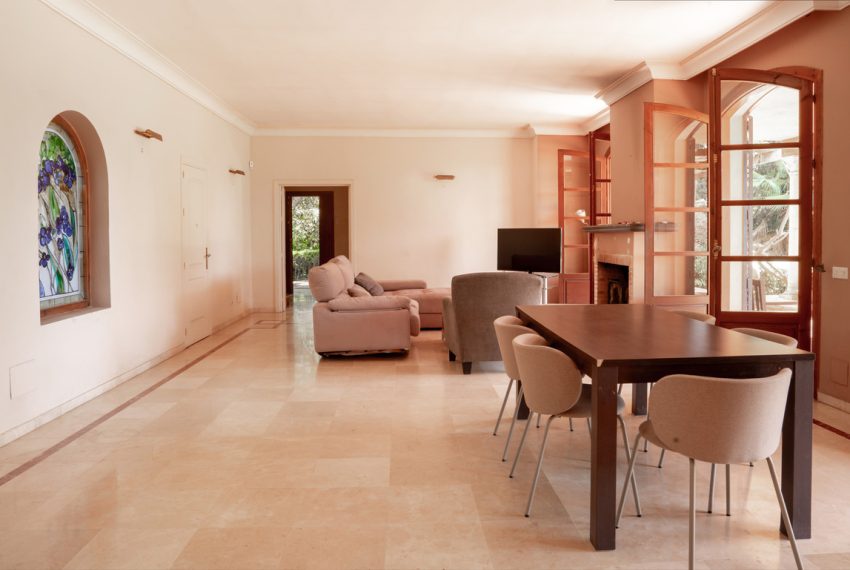 R5005864-Villa-For-Sale-Estepona-Detached-4-Beds-380-Built-3