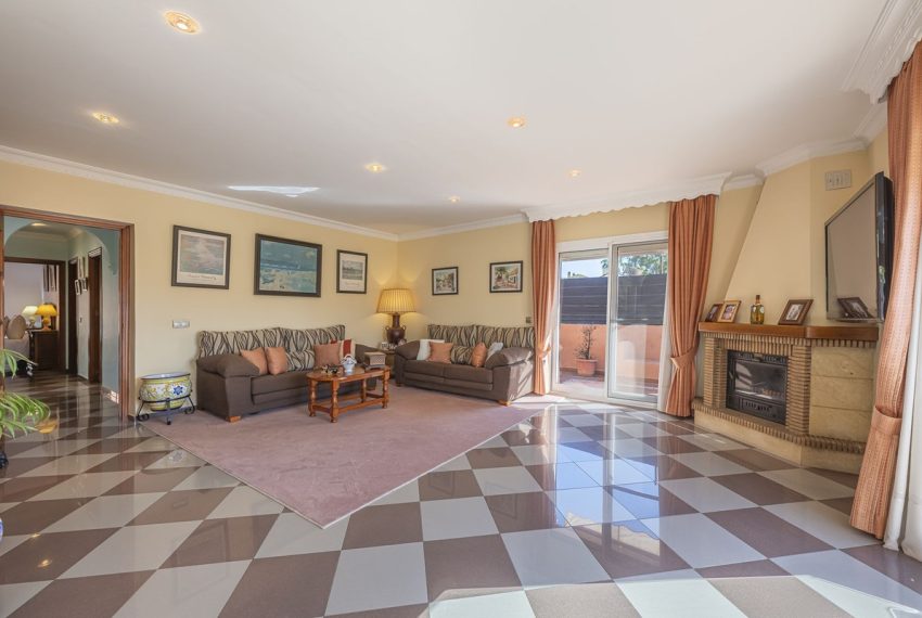 R5006041-Villa-For-Sale-Marbella-Detached-4-Beds-183-Built-10