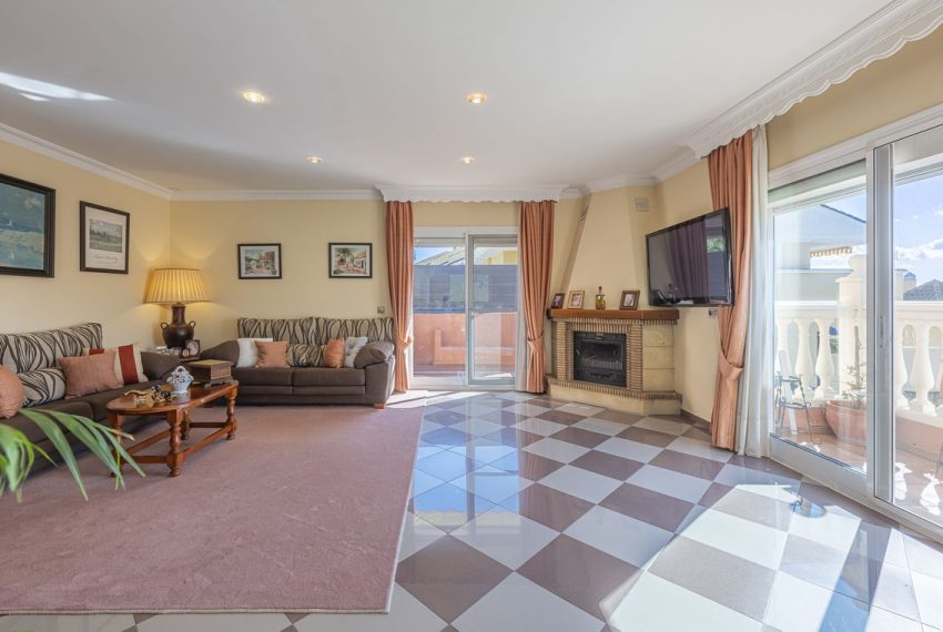 R5006041-Villa-For-Sale-Marbella-Detached-4-Beds-183-Built-11
