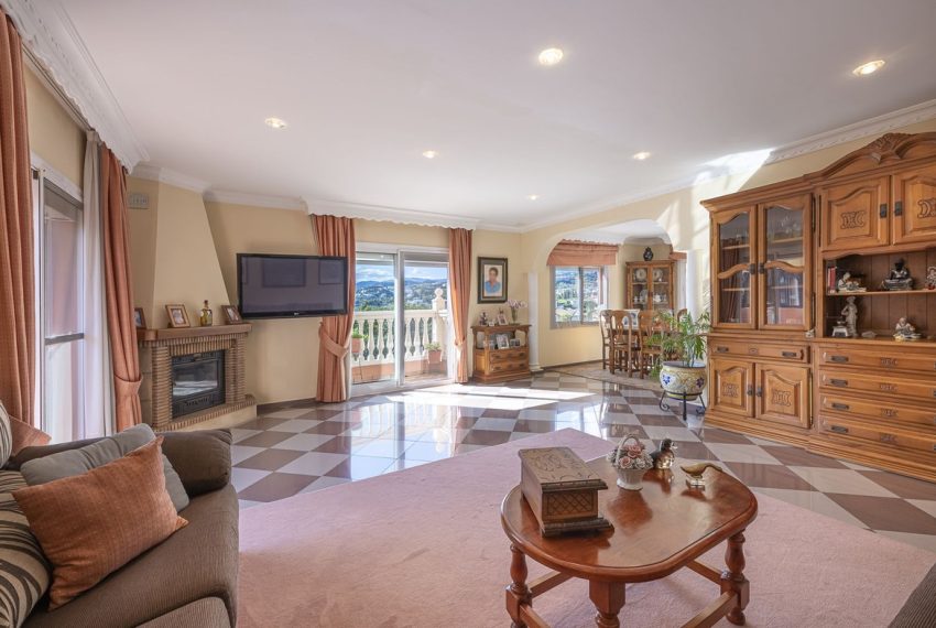 R5006041-Villa-For-Sale-Marbella-Detached-4-Beds-183-Built-8