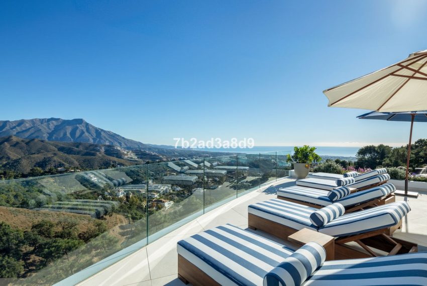 R5006086-Villa-For-Sale-La-Zagaleta-Detached-9-Beds-2200-Built-14