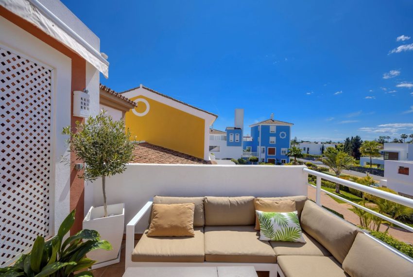 R5006176-Apartment-For-Sale-El-Paraiso-Penthouse-1-Beds-66-Built-10