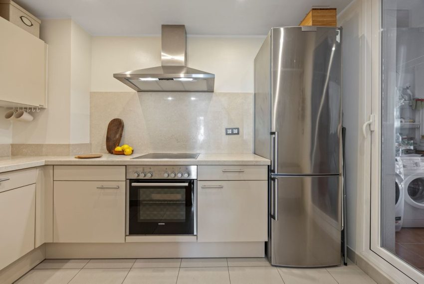 R5006176-Apartment-For-Sale-El-Paraiso-Penthouse-1-Beds-66-Built-3