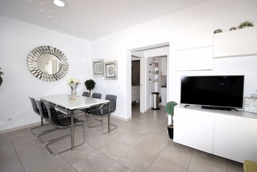 R5006191-Apartment-For-Sale-La-Cala-de-Mijas-Penthouse-2-Beds-69-Built-3