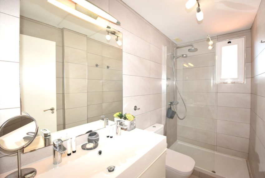 R5006191-Apartment-For-Sale-La-Cala-de-Mijas-Penthouse-2-Beds-69-Built-8