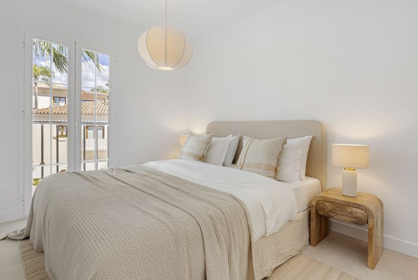 R5006278-Apartment-For-Sale-Nueva-Andalucia-Penthouse-Duplex-3-Beds-111-Built-5