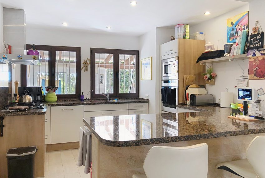 R5006626-Villa-For-Sale-Estepona-Detached-3-Beds-174-Built-19