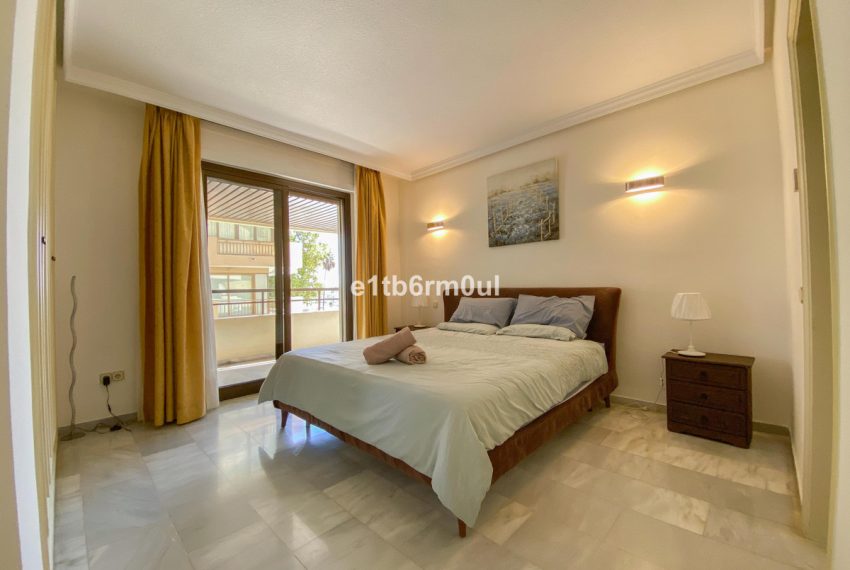 R5007331-Apartment-For-Sale-Marbella-Middle-Floor-3-Beds-185-Built-12