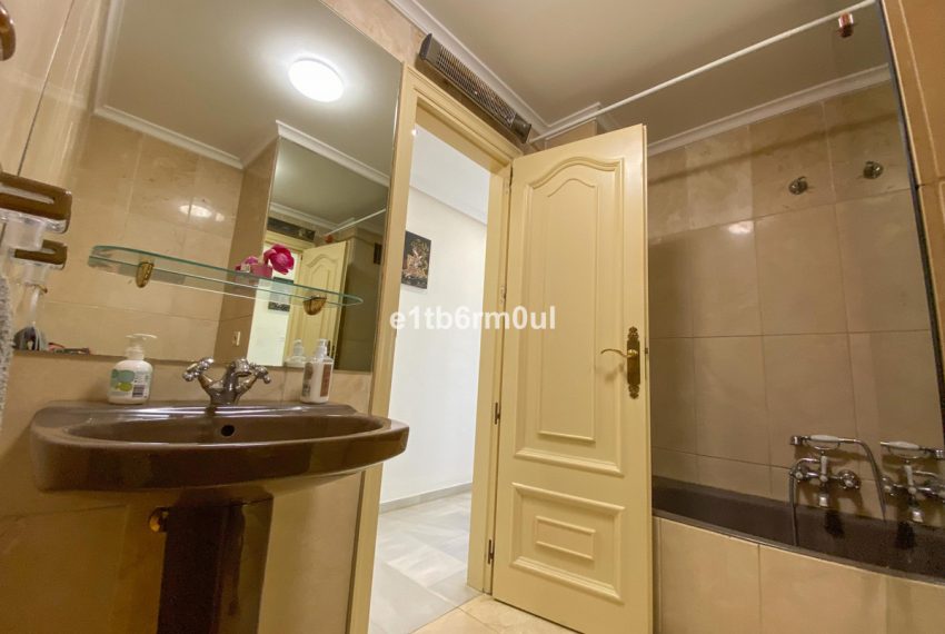 R5007331-Apartment-For-Sale-Marbella-Middle-Floor-3-Beds-185-Built-8