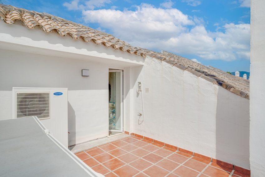 R5007421-Townhouse-For-Sale-Nueva-Andalucia-Terraced-3-Beds-165-Built-14