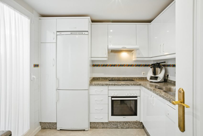 R5007421-Townhouse-For-Sale-Nueva-Andalucia-Terraced-3-Beds-165-Built-17