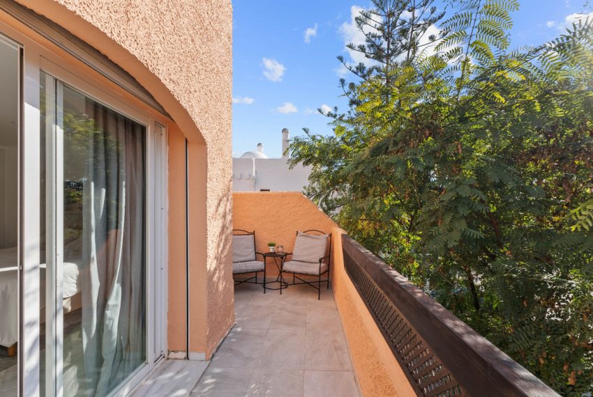 R5007436-Townhouse-For-Sale-Nueva-Andalucia-Terraced-3-Beds-225-Built-19