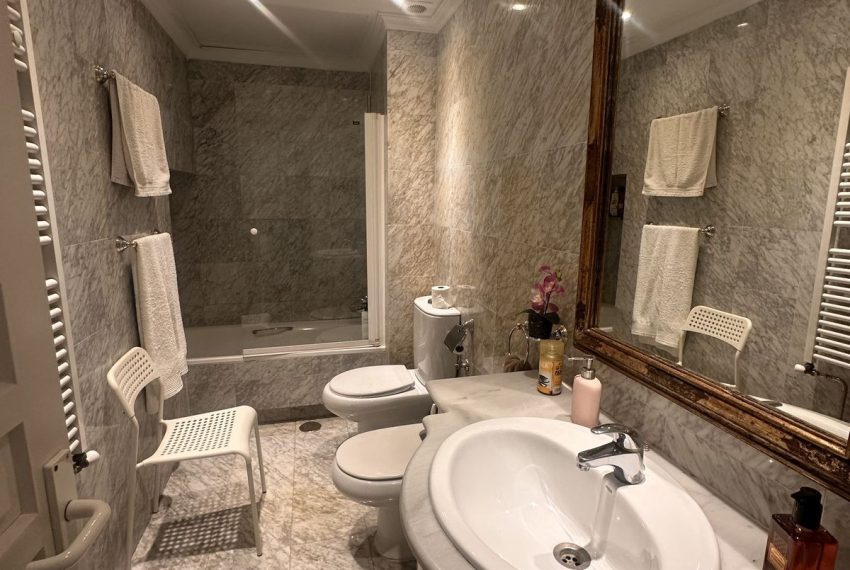 R5007928-Townhouse-For-Sale-Aloha-Terraced-4-Beds-170-Built-11