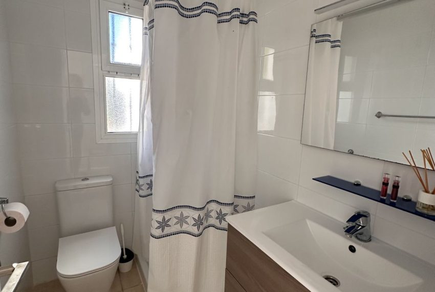 R5007928-Townhouse-For-Sale-Aloha-Terraced-4-Beds-170-Built-14
