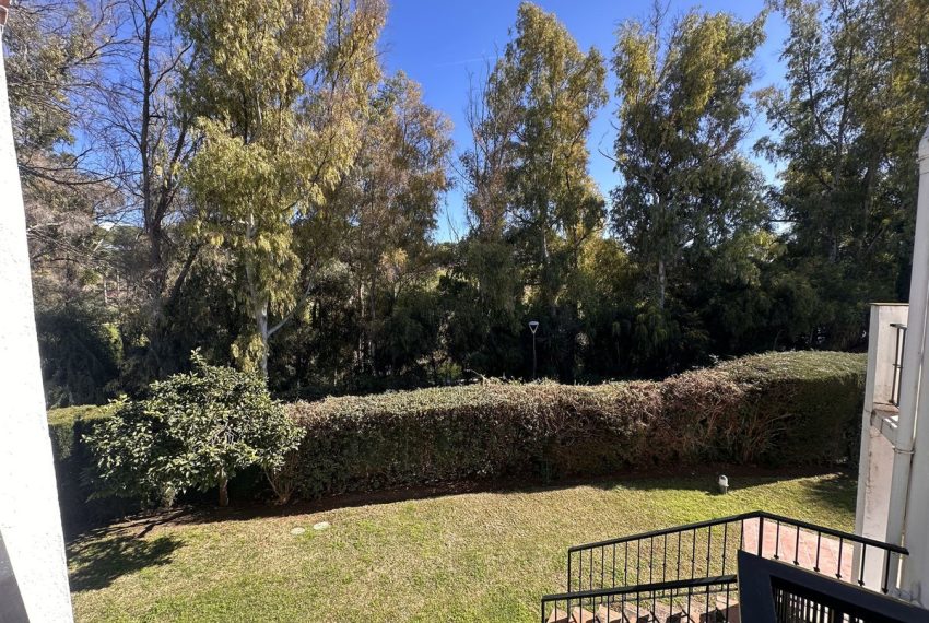 R5007928-Townhouse-For-Sale-Aloha-Terraced-4-Beds-170-Built-3