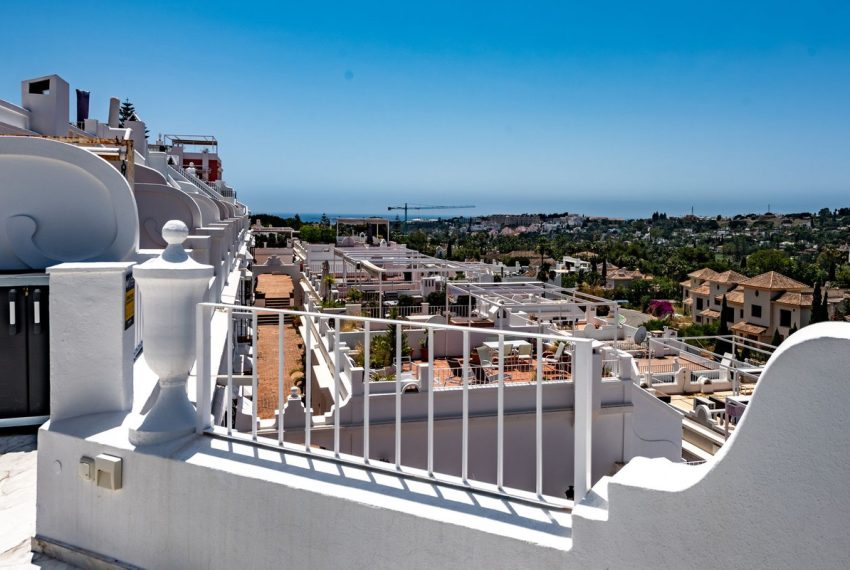 R5008084-Townhouse-For-Sale-Nueva-Andalucia-Terraced-3-Beds-158-Built-3