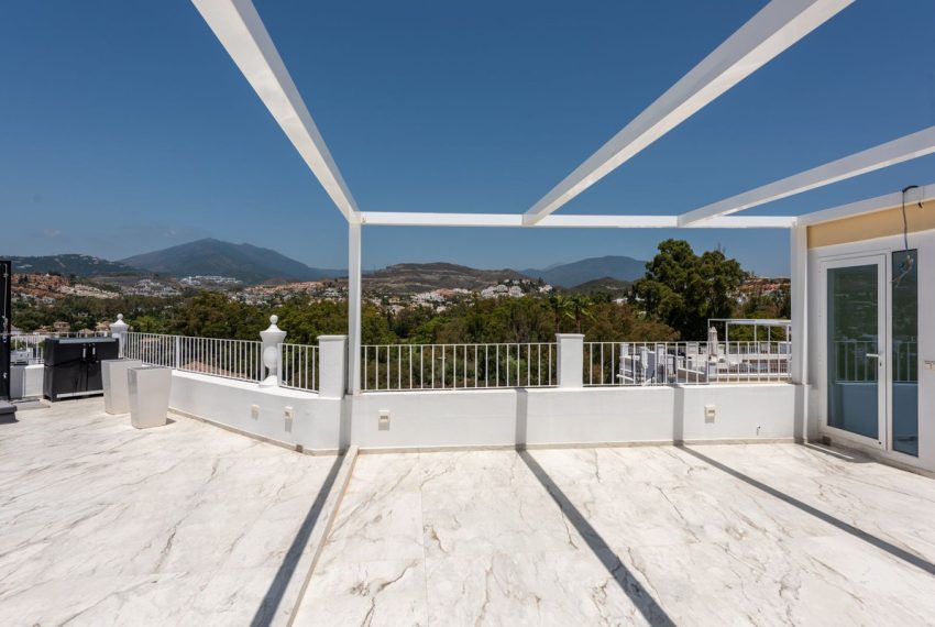 R5008084-Townhouse-For-Sale-Nueva-Andalucia-Terraced-3-Beds-158-Built-6