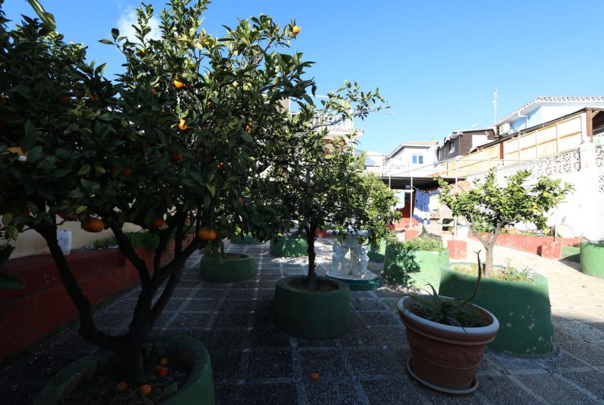 R5008261-Villa-For-Sale-Marbella-Semi-Detached-5-Beds-286-Built-4