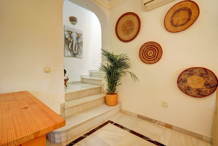 R5008273-Villa-For-Sale-Calahonda-Detached-4-Beds-157-Built-15