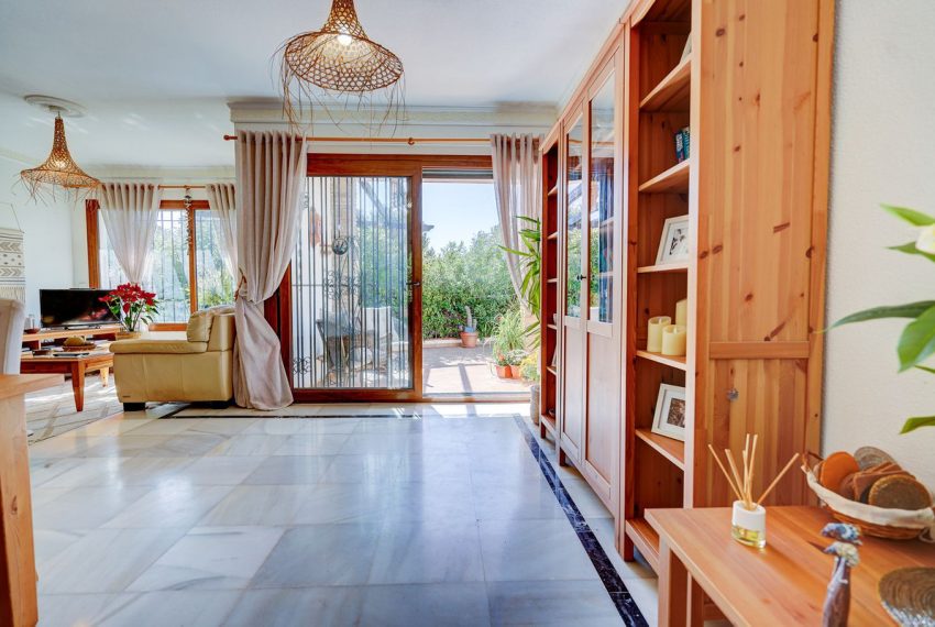R5008273-Villa-For-Sale-Calahonda-Detached-4-Beds-157-Built-6