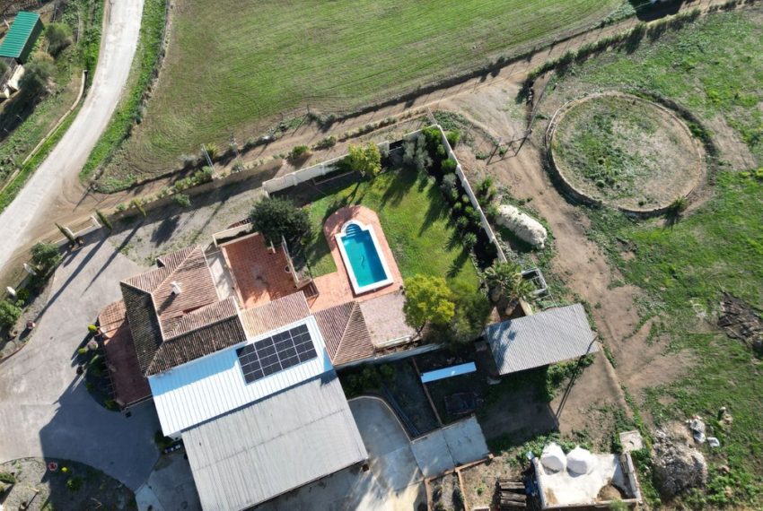 R5008420-Villa-For-Sale-Coin-Detached-5-Beds-311-Built-1