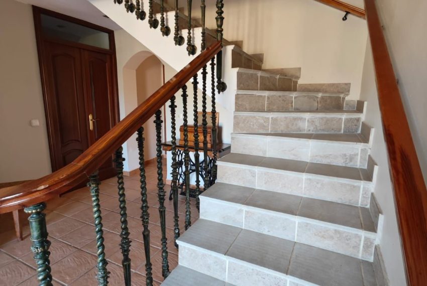 R5008420-Villa-For-Sale-Coin-Detached-5-Beds-311-Built-9
