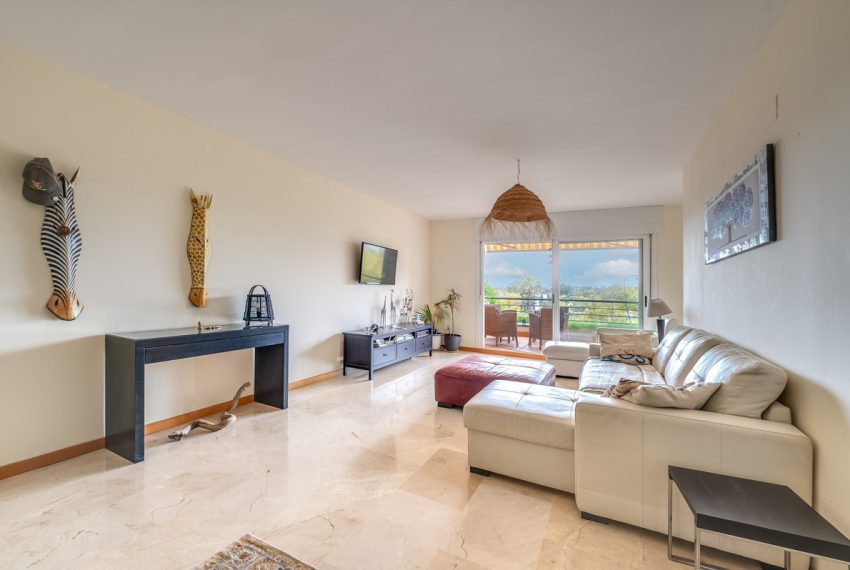 R5008822-Apartment-For-Sale-Marbella-Middle-Floor-3-Beds-260-Built-1