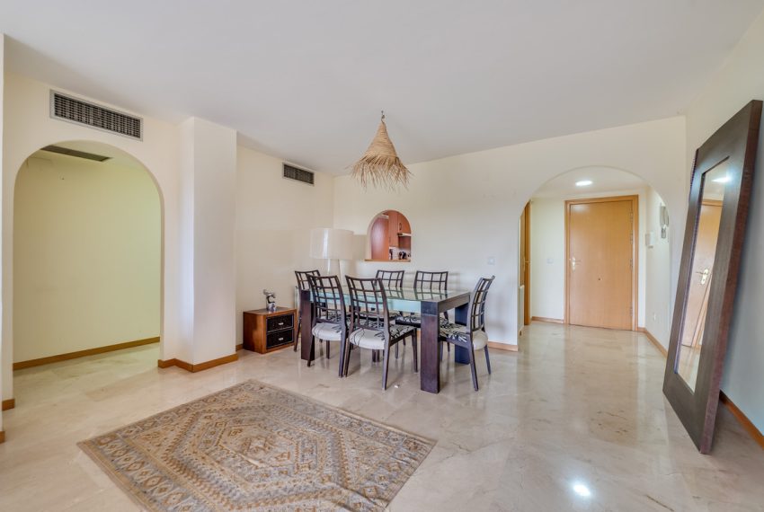 R5008822-Apartment-For-Sale-Marbella-Middle-Floor-3-Beds-260-Built-5