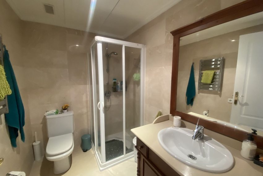 R5008882-Apartment-For-Sale-Los-Arqueros-Penthouse-Duplex-3-Beds-120-Built-11