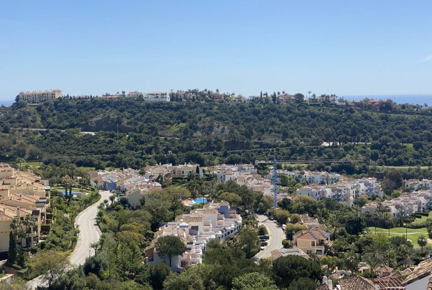 R5008882-Apartment-For-Sale-Los-Arqueros-Penthouse-Duplex-3-Beds-120-Built-14