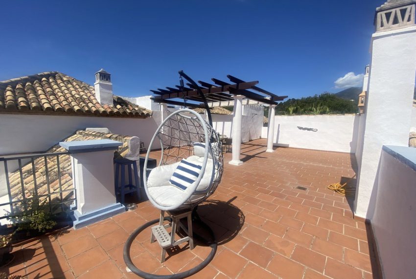 R5008882-Apartment-For-Sale-Los-Arqueros-Penthouse-Duplex-3-Beds-120-Built-2