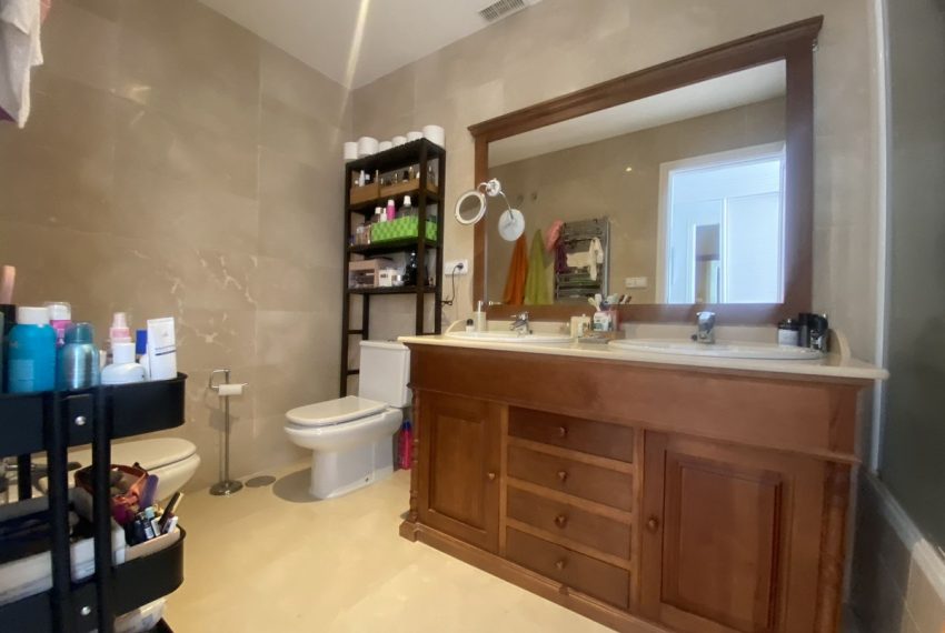 R5008882-Apartment-For-Sale-Los-Arqueros-Penthouse-Duplex-3-Beds-120-Built-7