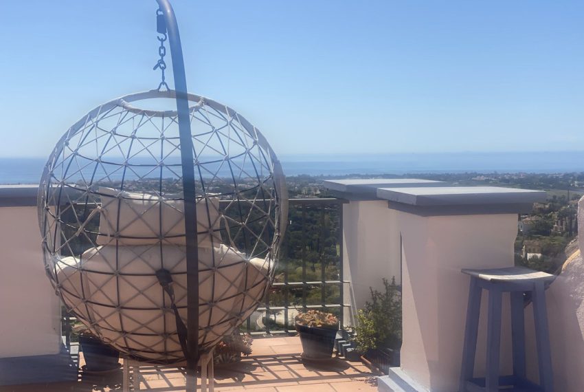 R5008882-Apartment-For-Sale-Los-Arqueros-Penthouse-Duplex-3-Beds-120-Built