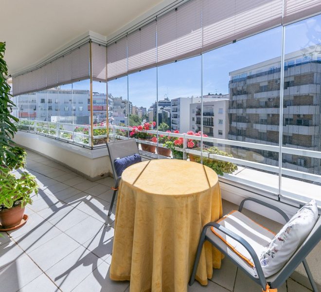 R5009083-Image 1-Penthouse - 3 Beds - 136 Built