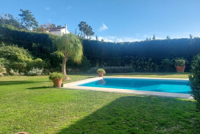 R5009560-Villa-For-Sale-Benahavis-Detached-4-Beds-335-Built-1