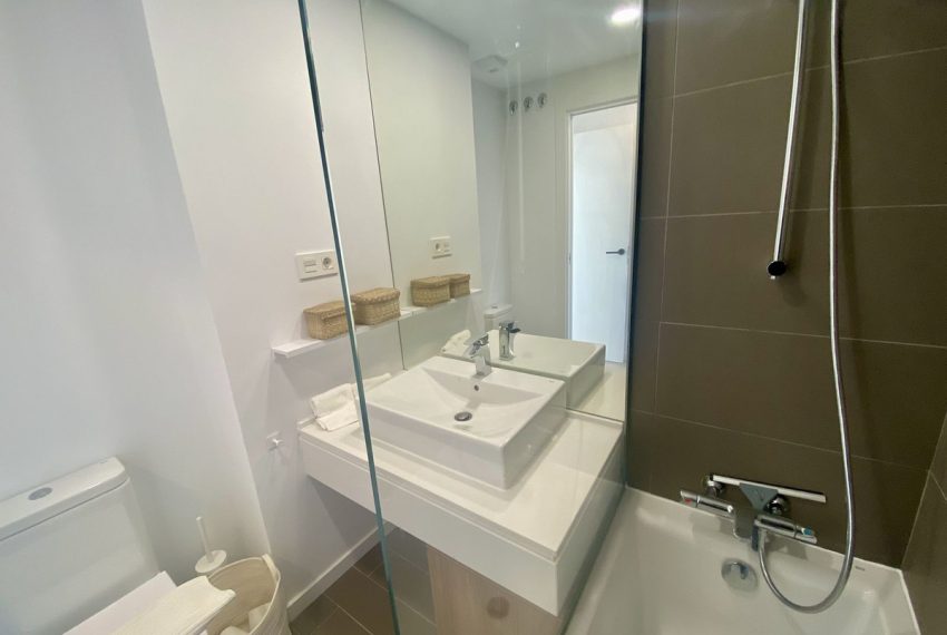 R5009770-Apartment-For-Sale-Estepona-Penthouse-2-Beds-74-Built-7