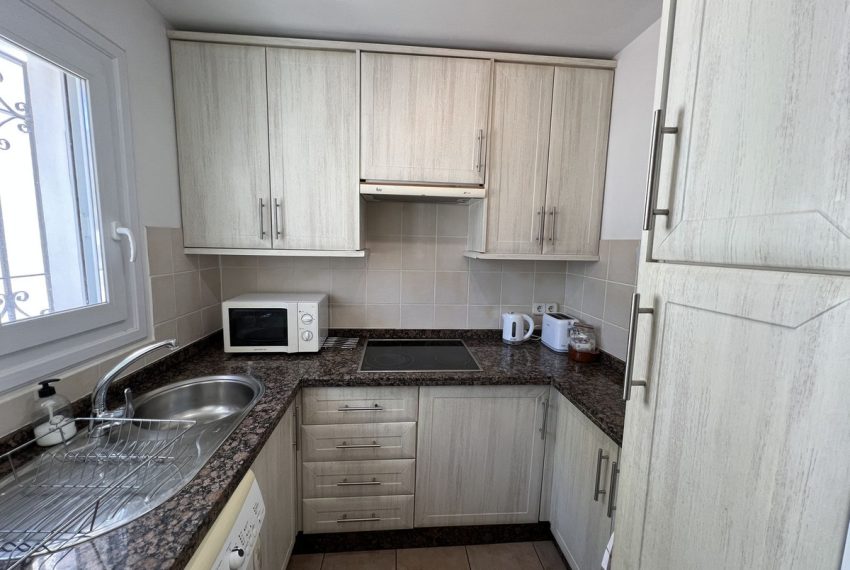 R5009785-Apartment-For-Sale-El-Paraiso-Penthouse-2-Beds-59-Built-1