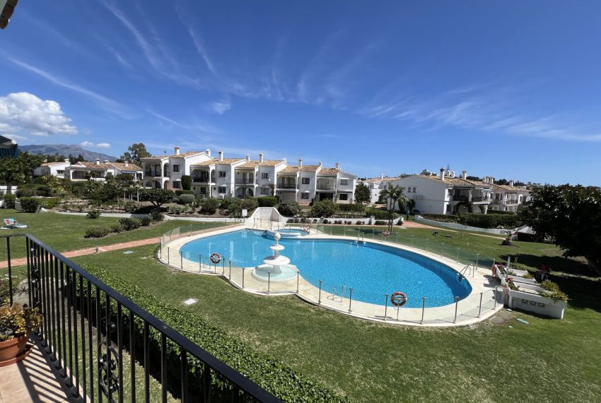 R5009785-Apartment-For-Sale-El-Paraiso-Penthouse-2-Beds-59-Built-4