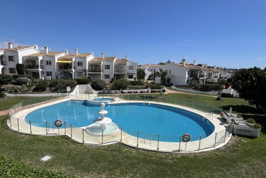R5009785-Apartment-For-Sale-El-Paraiso-Penthouse-2-Beds-59-Built