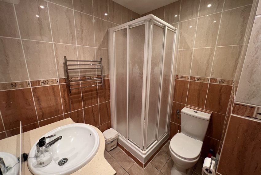 R5009785-Apartment-For-Sale-El-Paraiso-Penthouse-2-Beds-59-Built-9