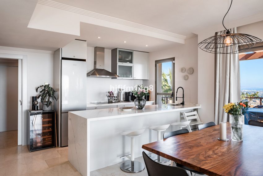 R5009902-Apartment-For-Sale-Benahavis-Penthouse-3-Beds-119-Built-7