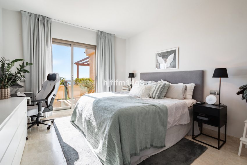 R5009902-Apartment-For-Sale-Benahavis-Penthouse-3-Beds-119-Built-8