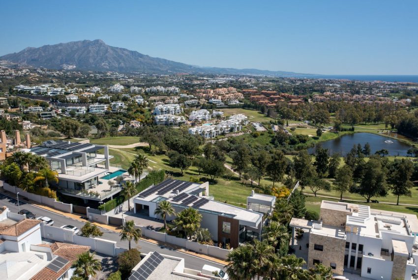 R5010199-Villa-For-Sale-Benahavis-Detached-5-Beds-407-Built-1