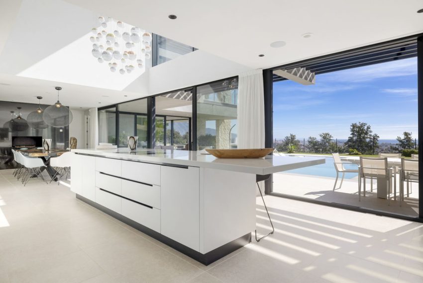 R5010199-Villa-For-Sale-Benahavis-Detached-5-Beds-407-Built-13