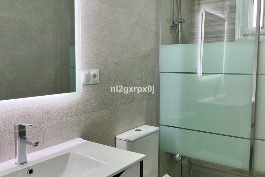R5010286-Villa-For-Sale-Estepona-Semi-Detached-3-Beds-212-Built-16