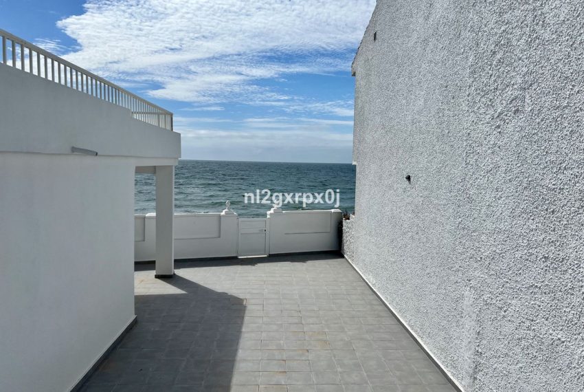 R5010286-Villa-For-Sale-Estepona-Semi-Detached-3-Beds-212-Built-6