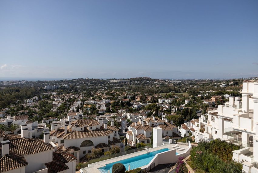 R5010535-Apartment-For-Sale-Nueva-Andalucia-Middle-Floor-3-Beds-247-Built-2
