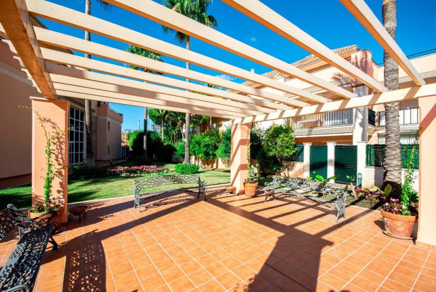 R5010646-Apartment-For-Sale-Marbella-Penthouse-2-Beds-119-Built-3
