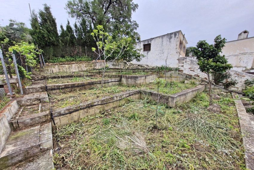 R5010688-Townhouse-For-Sale-Guaro-Terraced-7-Beds-306-Built-1